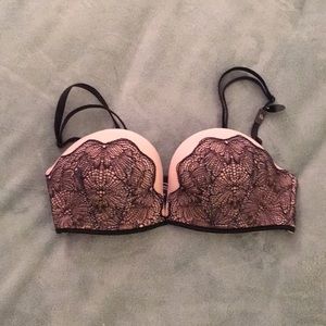 Victoria secret bombshell lace bra 32b